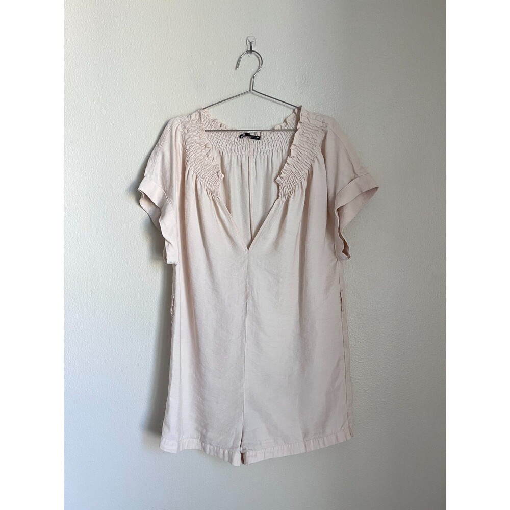 Zara Relaxed Fit Romper in Cream Size MEDIUM